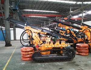 KY100/YC100型露天潛孔鉆車