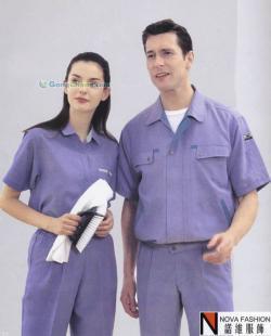 專業(yè)生產(chǎn)高中檔企業(yè)工裝 塑造品牌形象，提升團(tuán)隊(duì)風(fēng)貌